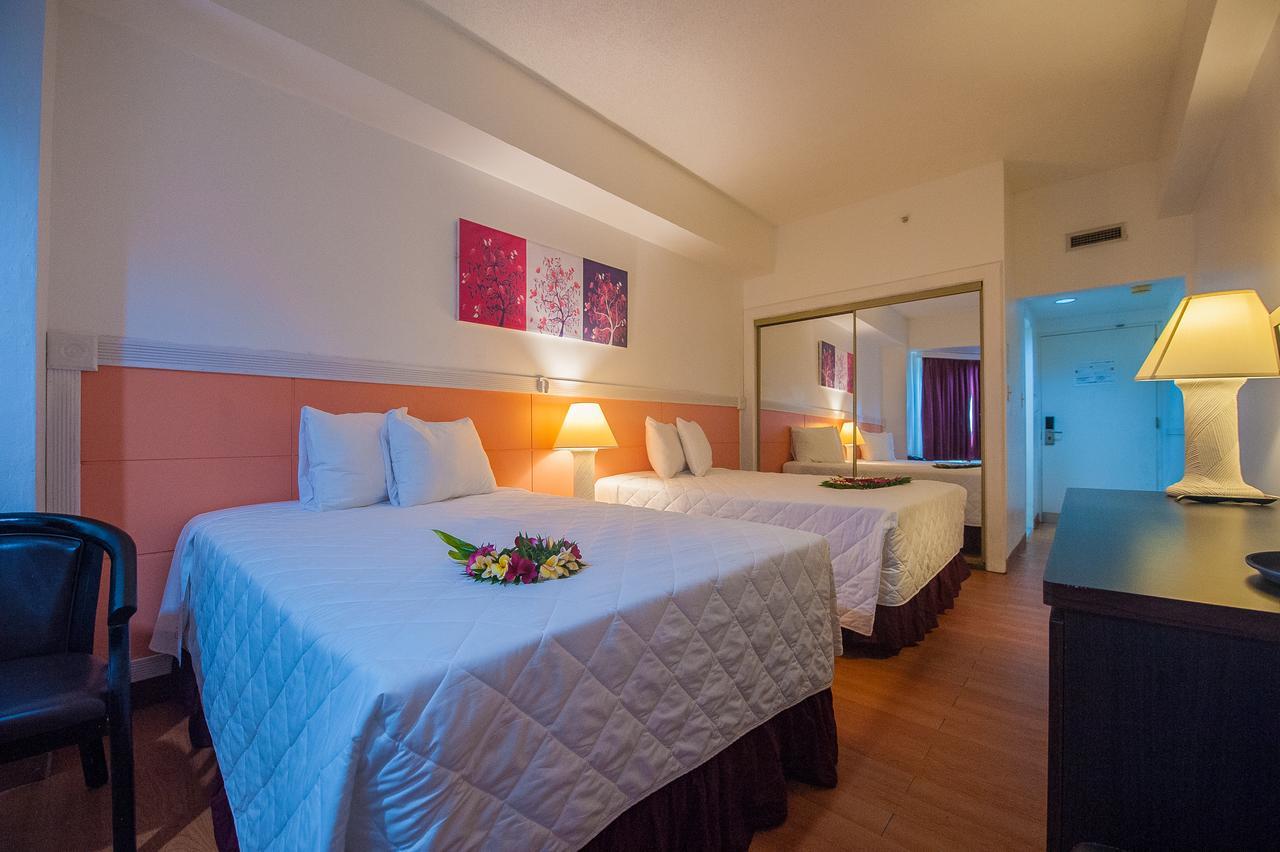 Grand Plaza Hotel Tumon Exterior foto